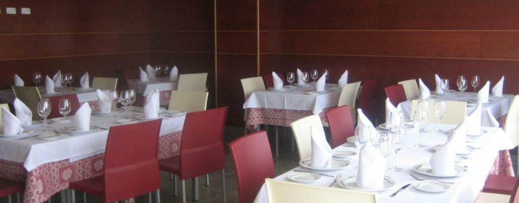Hostal Restaurante Taracena Yunquera de Henares Bagian luar foto